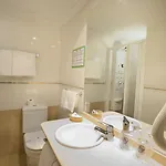 Otel Reyes Catolicos *