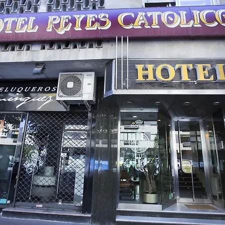 Reyes Catolicos Otel Salamanca