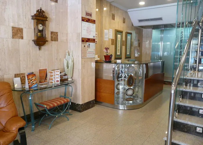 מלון Reyes Catolicos