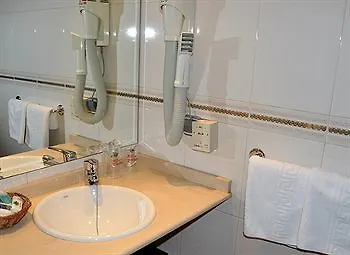 Reyes Catolicos סלאמנקה